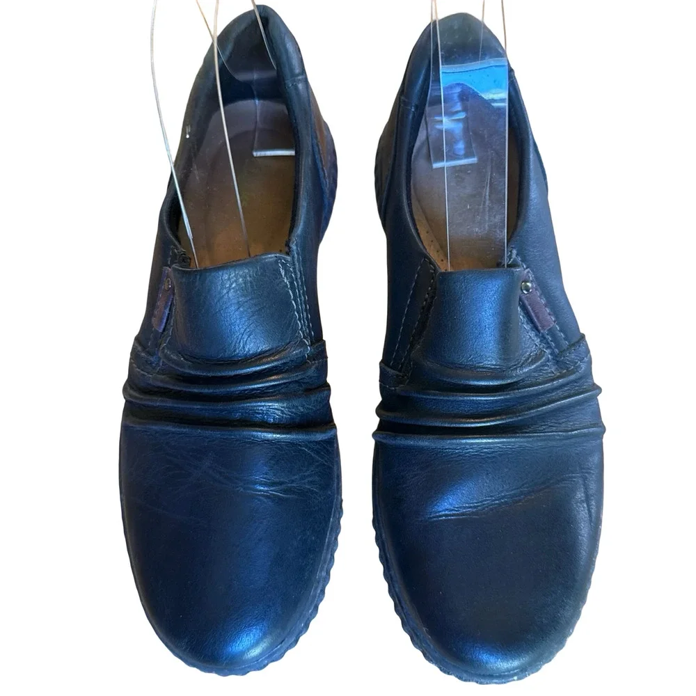 Clarks Magnolia Faye Black Leather Slip On Comfort Shoes Loafers Flats sz 8